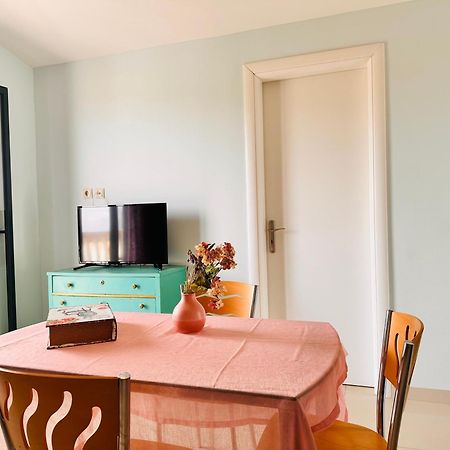 Infinity Blue Beach Apartments Циливи Екстериор снимка