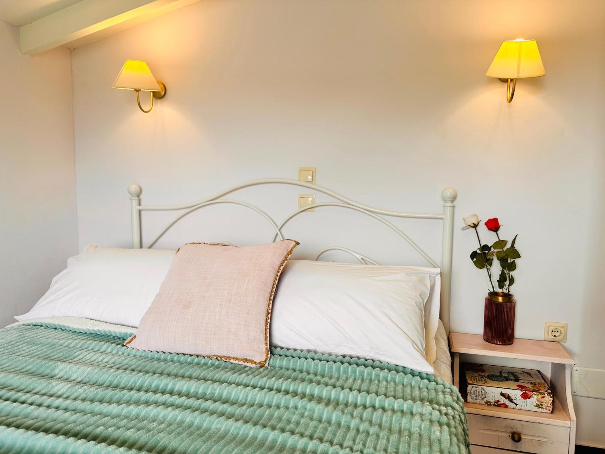 Infinity Blue Beach Apartments Циливи Екстериор снимка